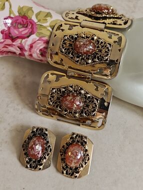 Vintage Selro Bracelet And Earrings Lucite Confetti Cabochon Gold Jewelry Set